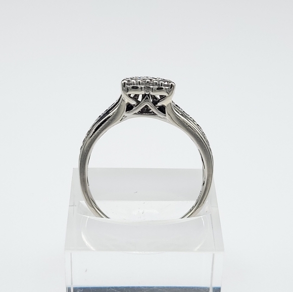 10k white gold 3/4 ct diamond Heart composite ring - Picture 7 of 14